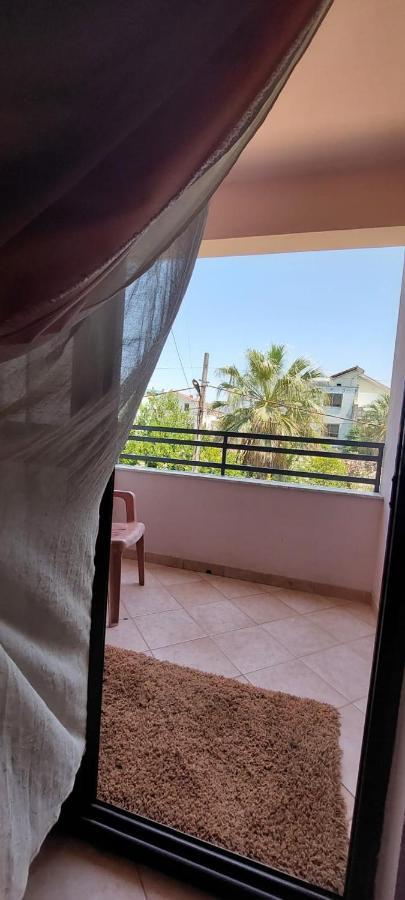 Villa Madani Durrës Eksteriør bilde