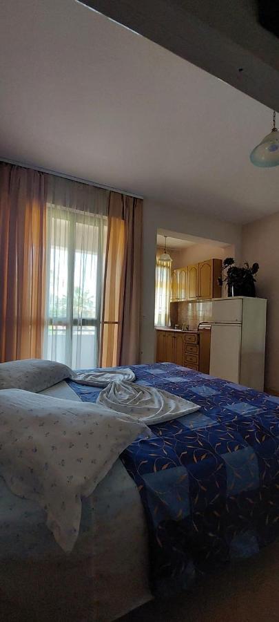 Villa Madani Durrës Eksteriør bilde